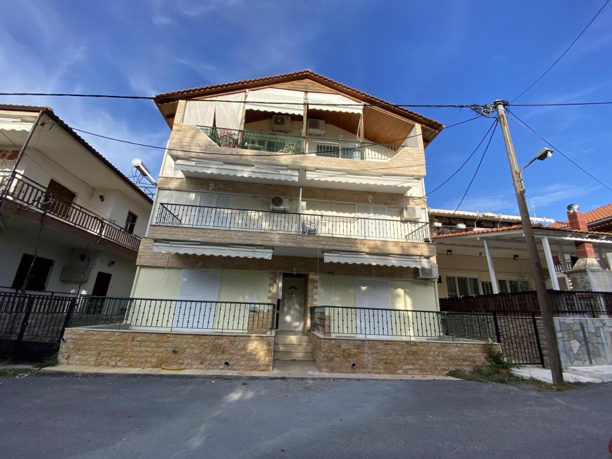 Seaside Apartment In Vergia Chalkidiki Exterior photo